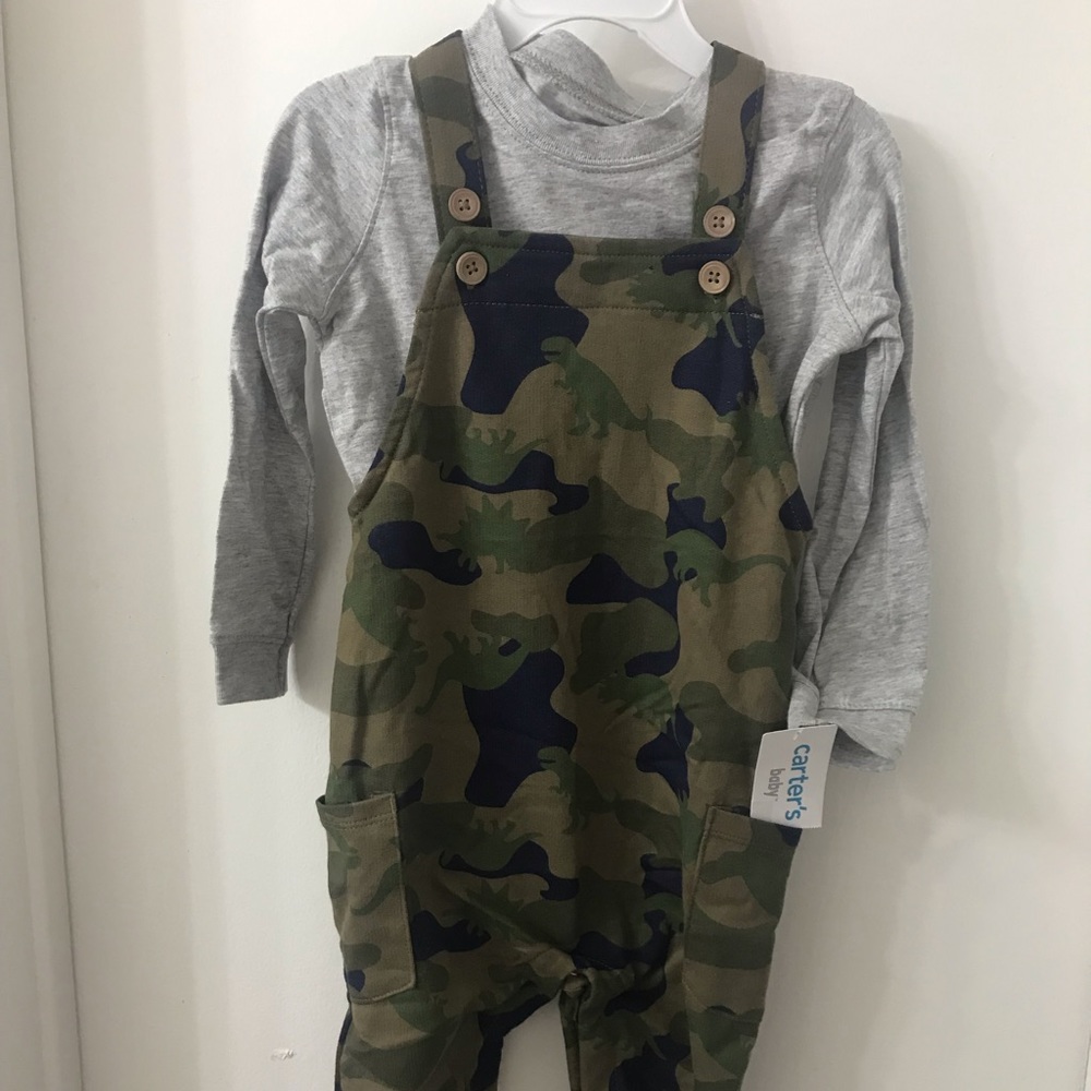 New! Carter’s 2 Piece Tee & Coverall Set ( 24 months)